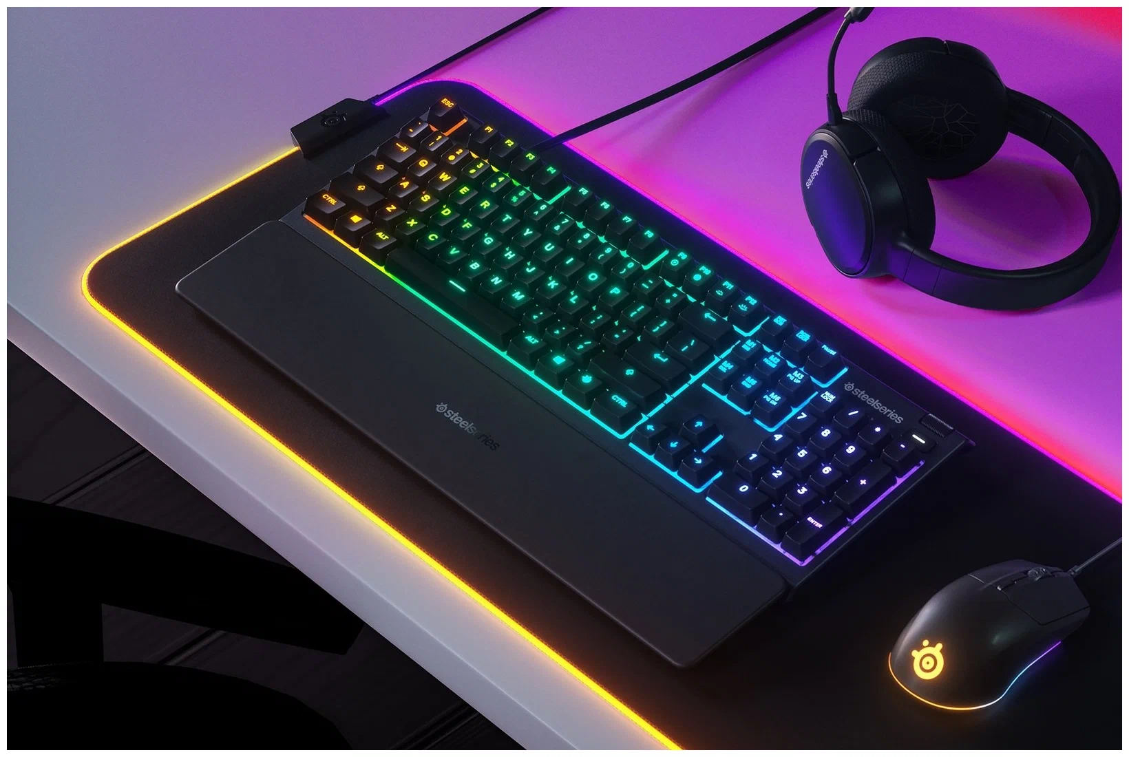 Клавиатура SteelSeries Apex 3 Membran  с русской раскладкой и RGB-подсветкой