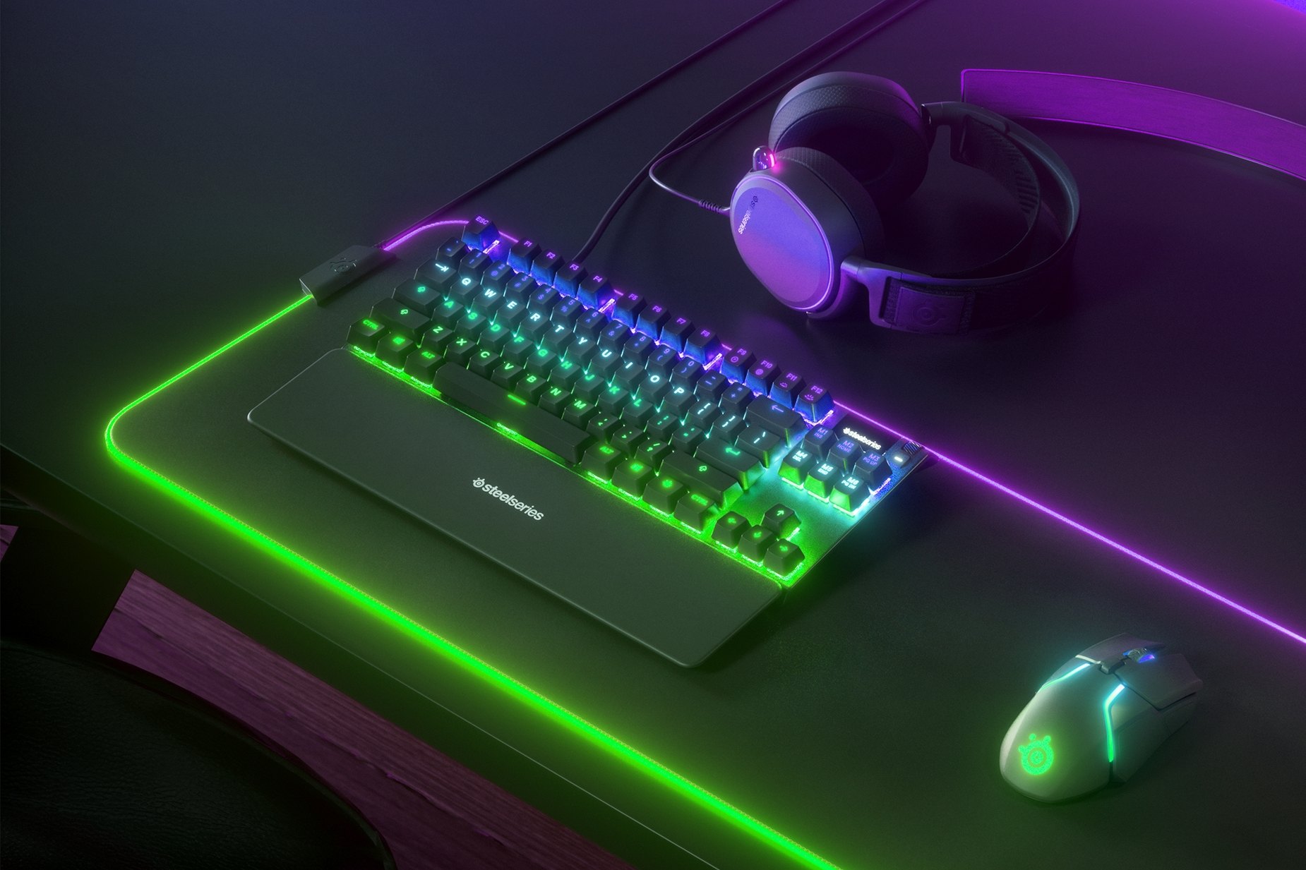 Игровая механическая клавиатура SteelSeries Apex 7 TKL с OLED-дисплеем и RGB-подсветкой (русская раскладка)